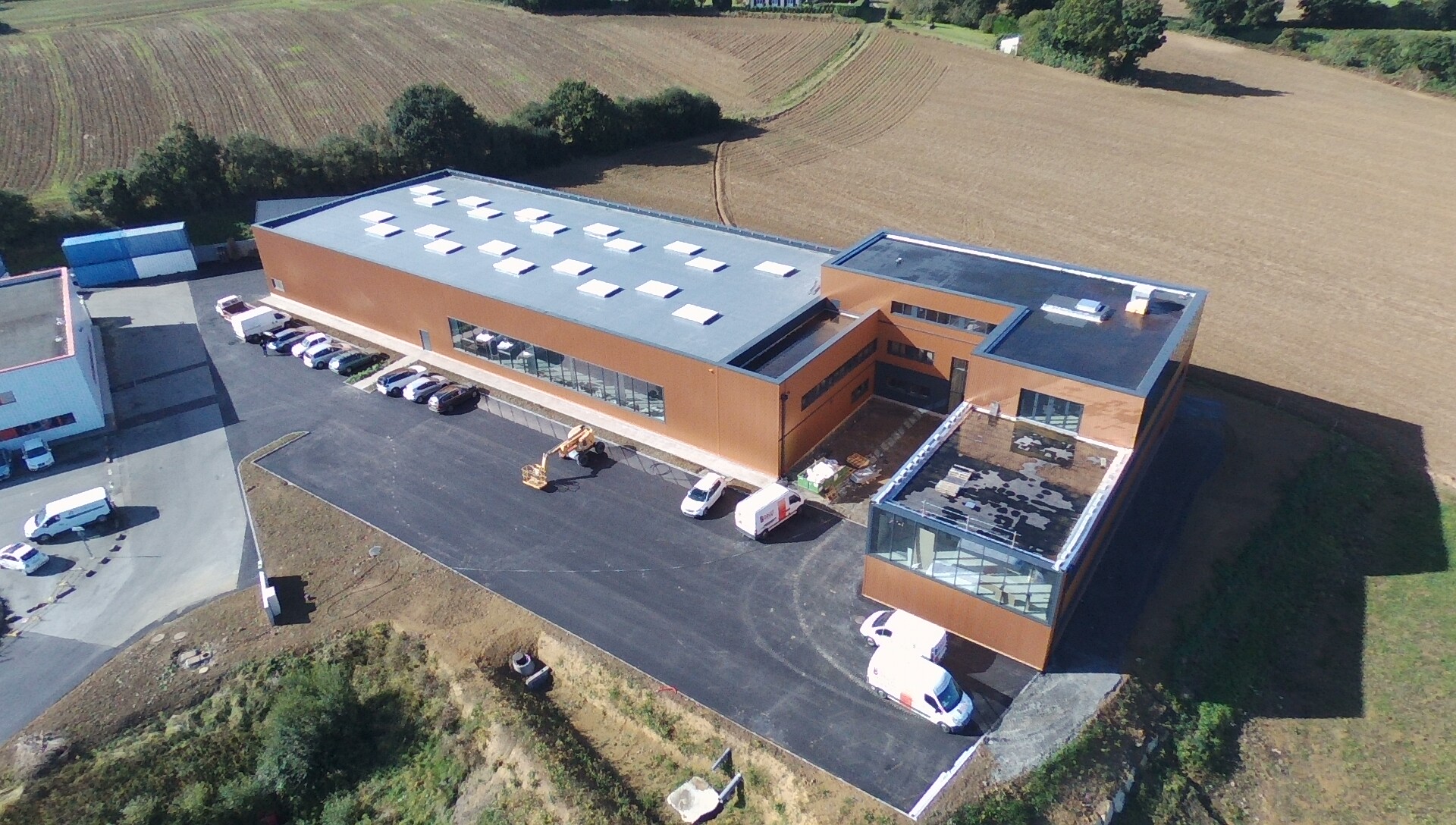 Le nouveau bâtiment du Groupe API, une réalisation de Balsa Architectes ...